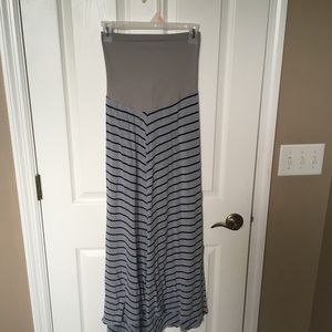 Maternity maxi skirt